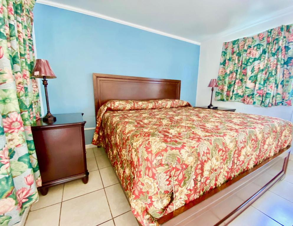 Glades Motel - Naples - main image