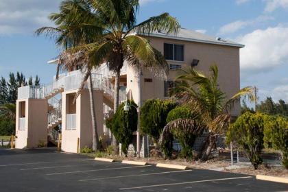 tahitian Inn Fort myers Beach