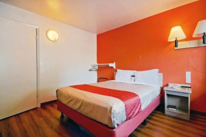 Travelodge by Wyndham Pompano Beach - image 5