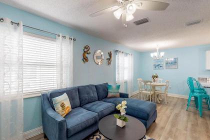 Hidden Paradise   Blue Suite Florida