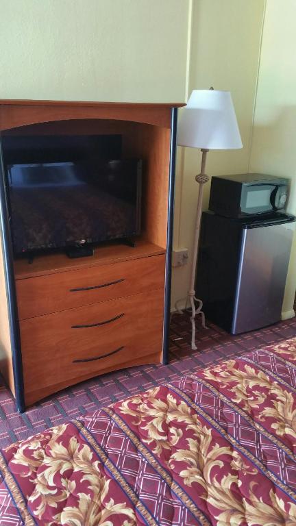 Palms Inn - image 5