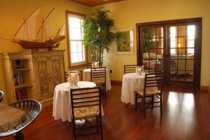 Jensen Beach Inn - image 2