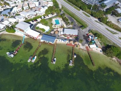 Edgewater Lodge Layton Florida