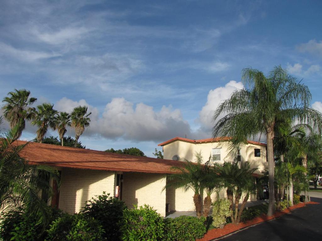 A-1 Budget Motel - main image