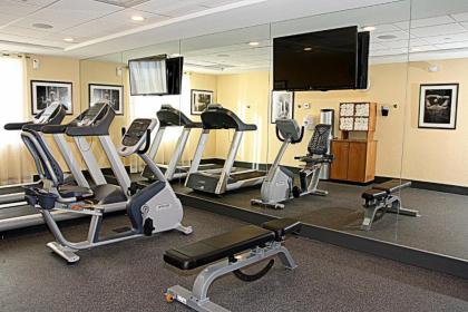Holiday Inn Express Fort Lauderdale Airport South an IHG Hotel - image 3