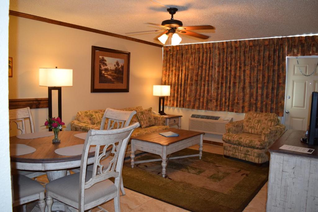 Ocean Landings Resort - image 3