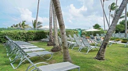 Private Apartments by South Florida Vacations - image 2