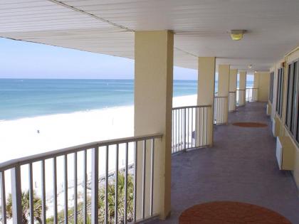 Boardwalk Beach Hotel - image 5