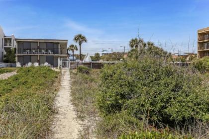 Beachside Motel - Amelia Island - image 2
