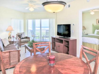 Apartment in treasure Island Florida