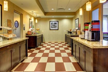 Hampton Inn and Suites Coconut Creek - image 2