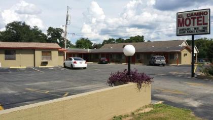 El Camino Motel - image 1