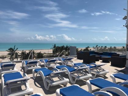 Strand Ocean Drive Suites - image 2