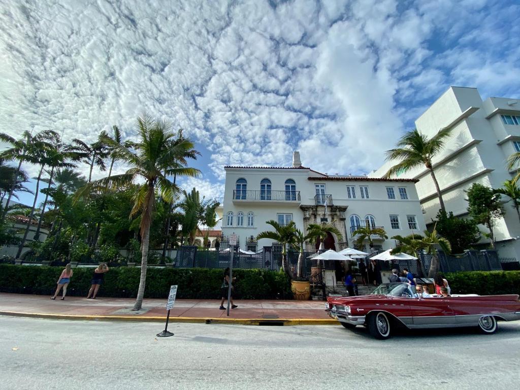Congress by Design Suites Miami - image 2