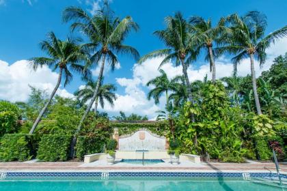 Hotel Escalante Naples Florida