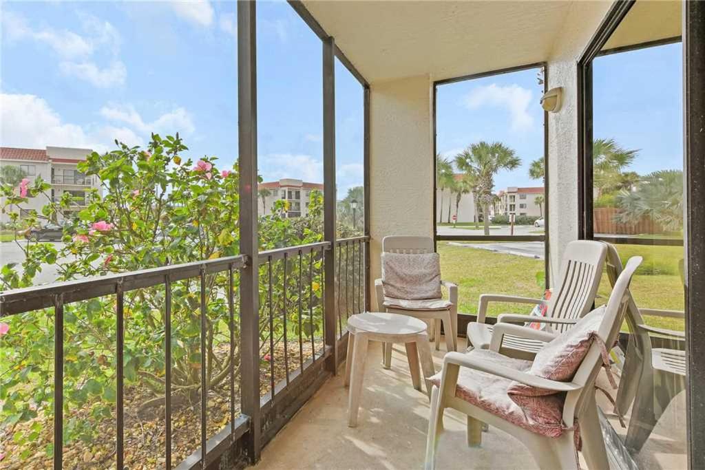 Ocean Village Club R11 2 Bedrooms Sleeps 6 2 Pools WiFi - image 3