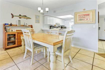 Ocean Village Club R11 2 Bedrooms Sleeps 6 2 Pools WiFi - image 5