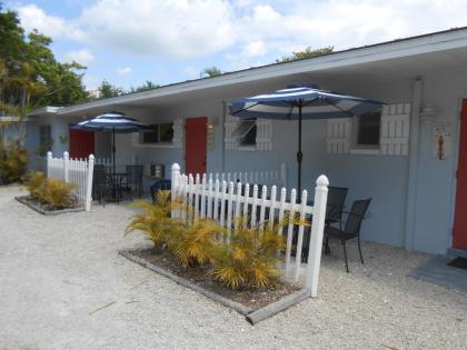 Sunshine Island Inn - image 3