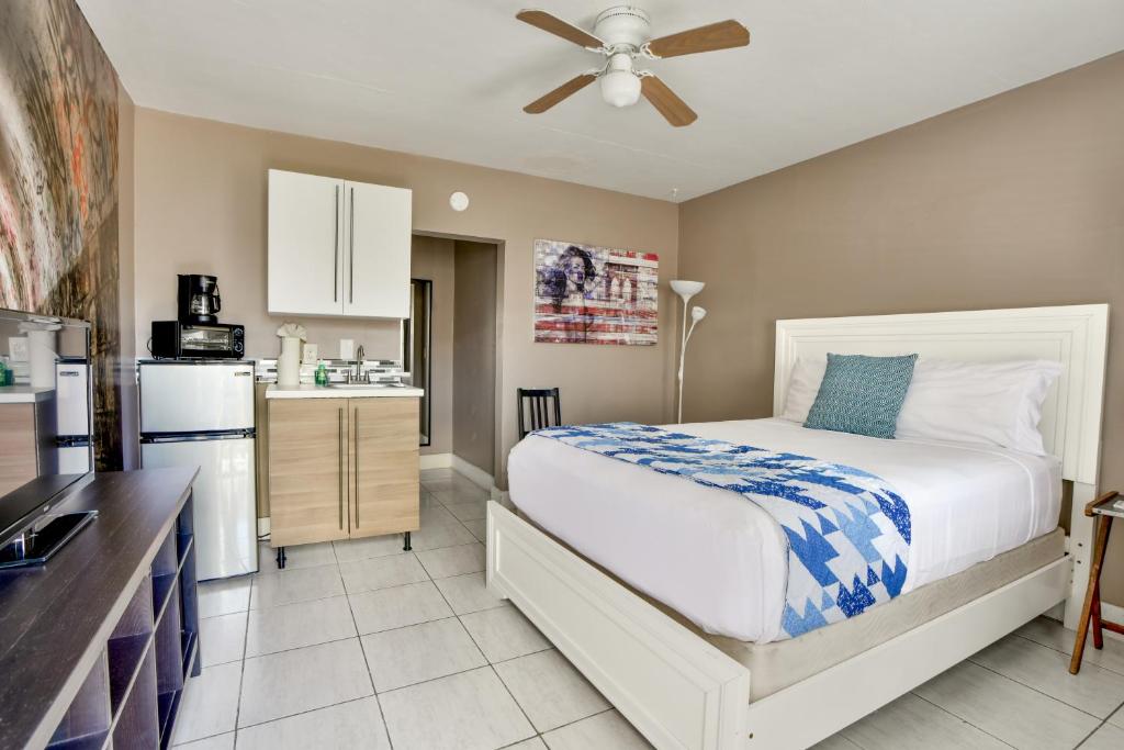 Krymwood Flats Wynwood - By RocketSTAY - main image