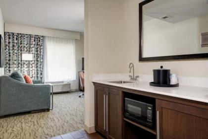 Hampton Inn and Suites by Hilton Vero Beach-Downtown - image 2