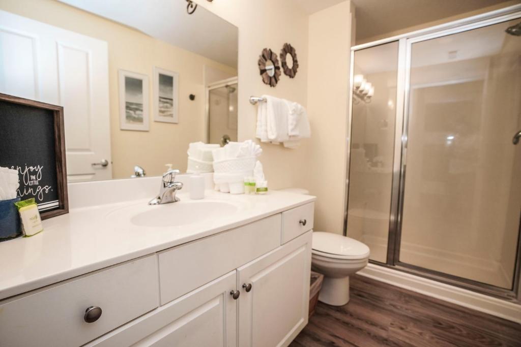 Celadon Beach Resort by Panhandle Getaways - image 3