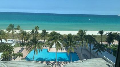 Ocean Front Casablanca Studios with FULL KItCHENS  Beach access By BL Rentals miami Beach Florida