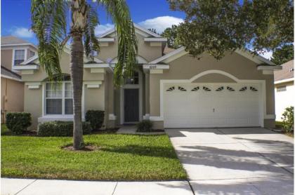 Three-Bedroom Pool Home Kissimmee