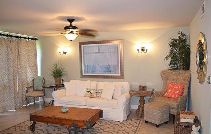 Ocean Village Coral Cluster 1214