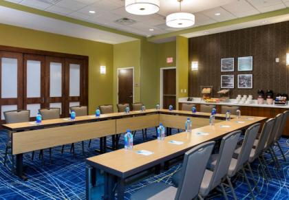 SpringHill Suites by Marriott Orlando at FLAMINGO CROSSINGS Town Center-Western Entrance - image 4