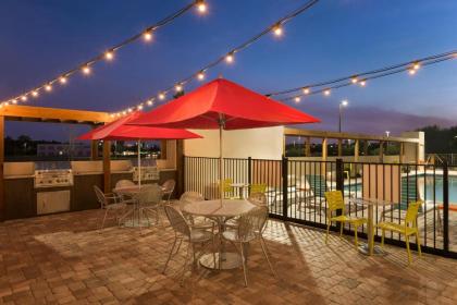 Home2 Suites by Hilton Orlando International Drive South - image 2