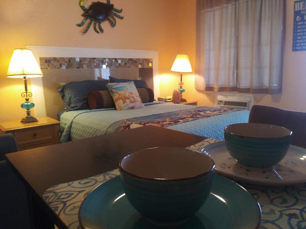 Siesta Motel and Surfside Cabanas - main image