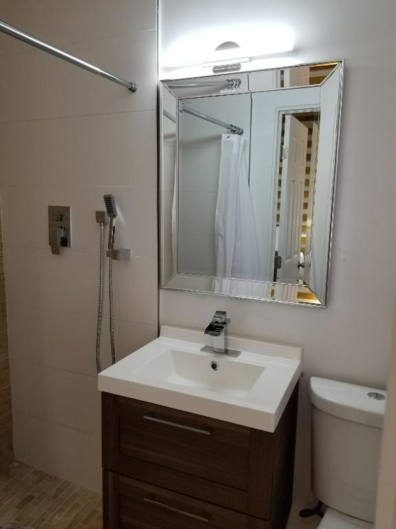 Stay Inn Dania Beach - image 3