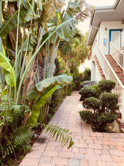 4145 By the Sea Inn  Suites
