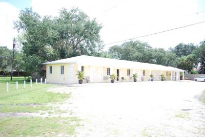 Mar Bay Luxury Suites near Park Beach and Marina - image 4