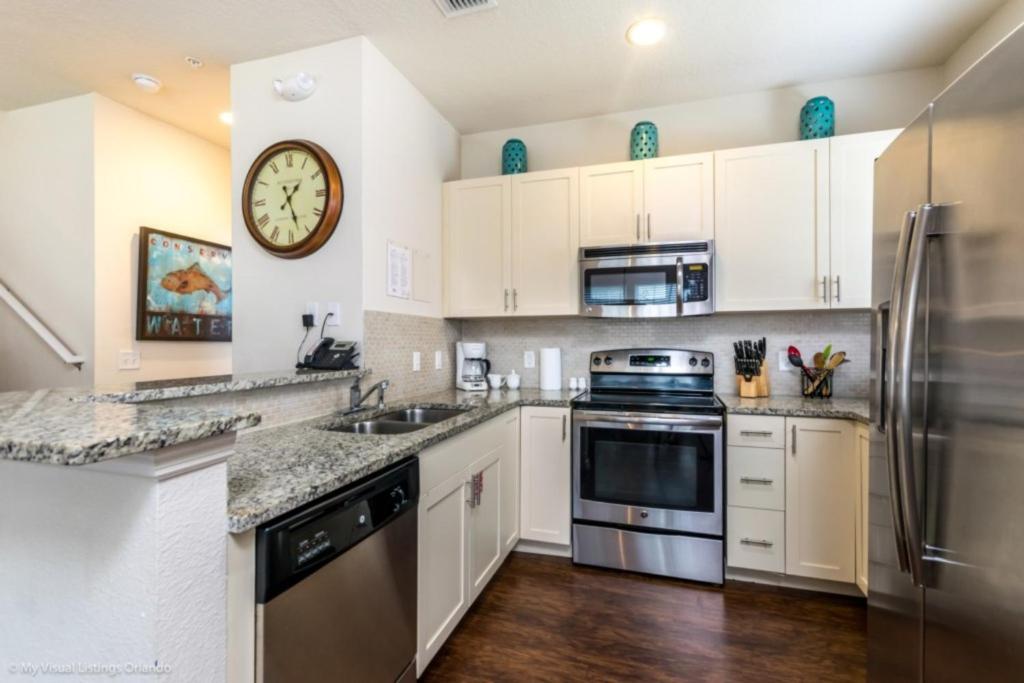 Imagine You and Your Family Renting this 5 Star Home on Lucaya Village Resort Orlando Townhome 2671 - main image