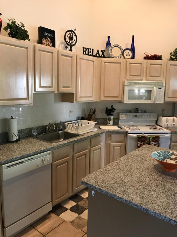 Port St. Lucie West PGA Golf Condo - image 2
