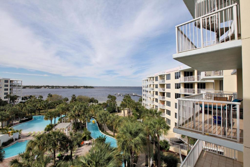 Destin West - Sandpiper by Panhandle Getaways - main image