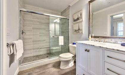 Bologna Golf Condo in the Lely Resort - image 4