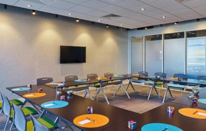 Aloft Miami Airport - image 4