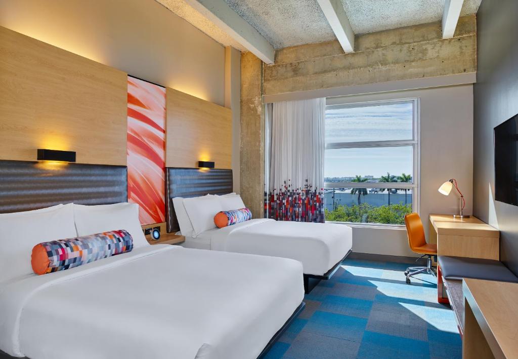 Aloft Miami Airport - image 5
