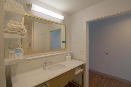 Hampton Inn Crestview South I-10 Fl - image 3