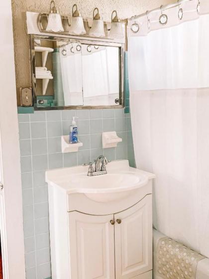 Park Place Inn and Cottages - image 3