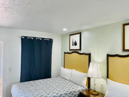 Siesta Inn Sarasota - Indian Beach - image 2