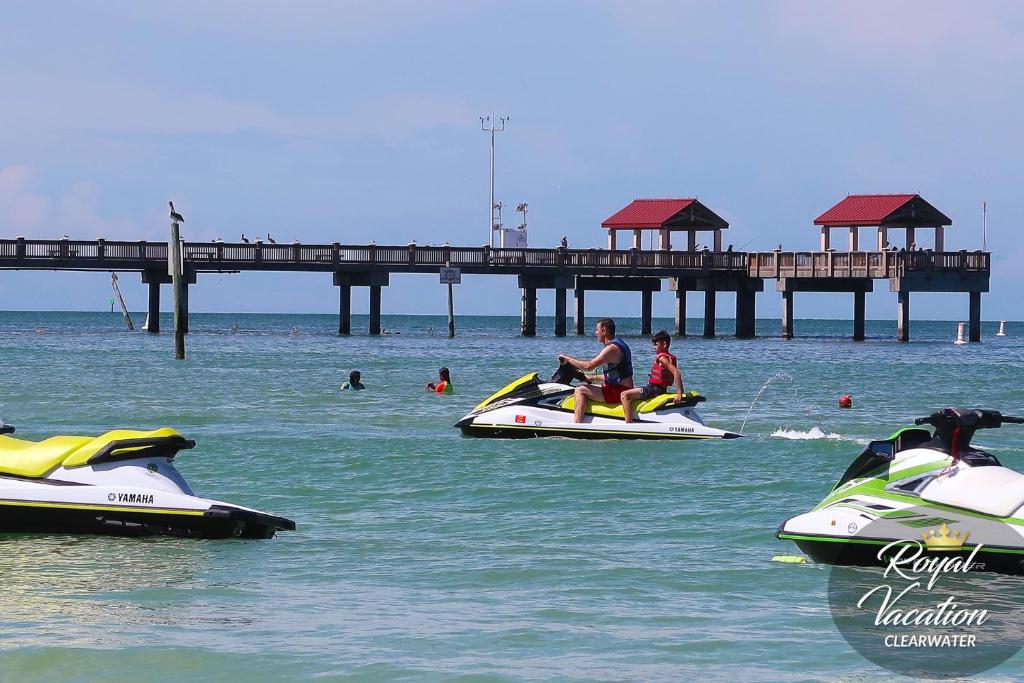 Avalon at Clearwater Royal Marina - image 4