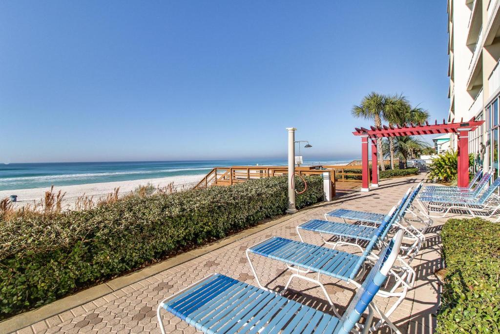 Majestic Beach Resort - image 3