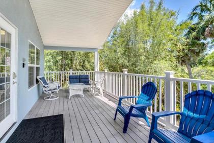 Four Bedroom Beach-Central Duplex