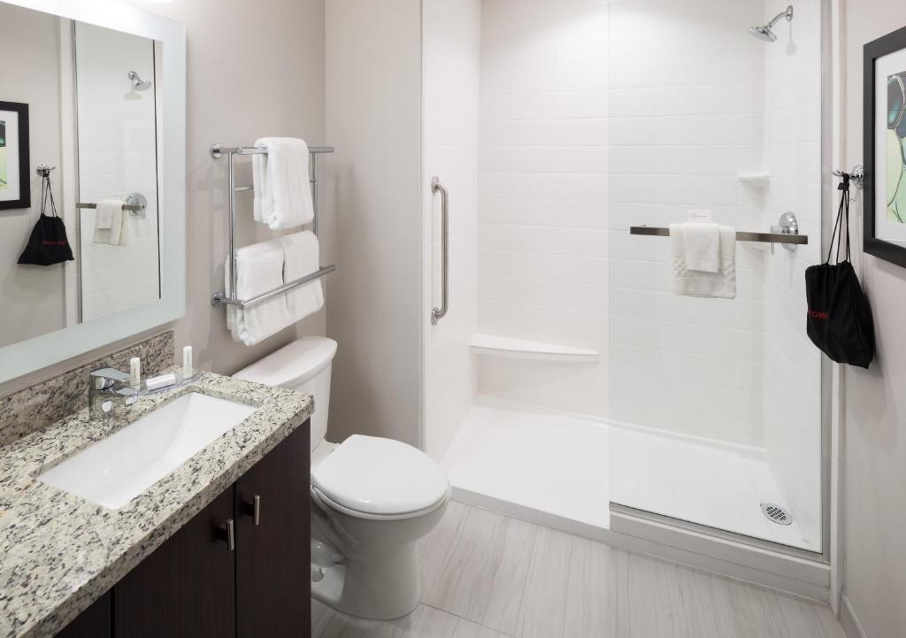 TownePlace Suites by Marriott Orlando at SeaWorld - image 5