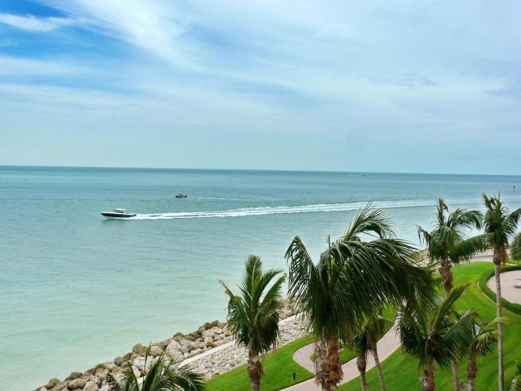 Belize 402 - main image