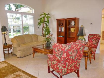 855 Banyan Court - image 3