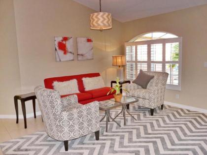264 Castaways Street - image 3